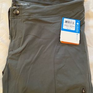 NWT Columbia Just Right Straight Leg Pant